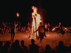 31 - At the campfire - ba76fd76-8699-4083-abf2-fb38bb1a6e5e